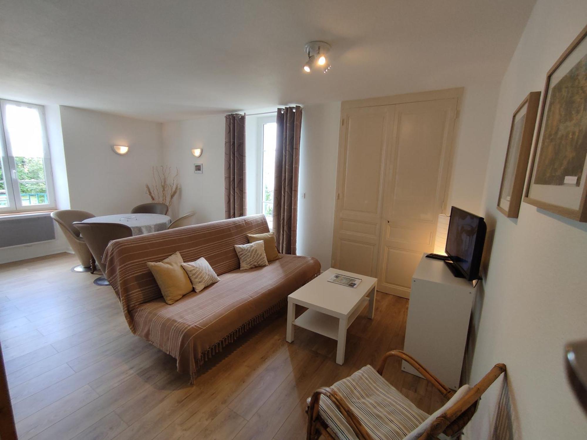 Villas-Du-Lac Appartements De Vacances Et Espace Spa Prive Clairvaux-les-Lacs Exterior photo